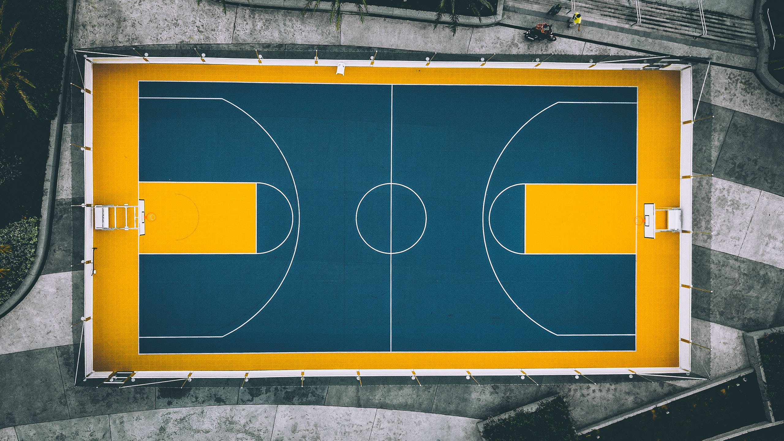 开云平台-当然，这是一篇为您定制的足球赛事风格文章，完全围绕格列兹曼替补上场改变战局，利物浦防线瞬间崩溃这一核心关键词展开，格列兹曼替补登场扭转乾坤，利物浦防线瞬间土崩瓦解